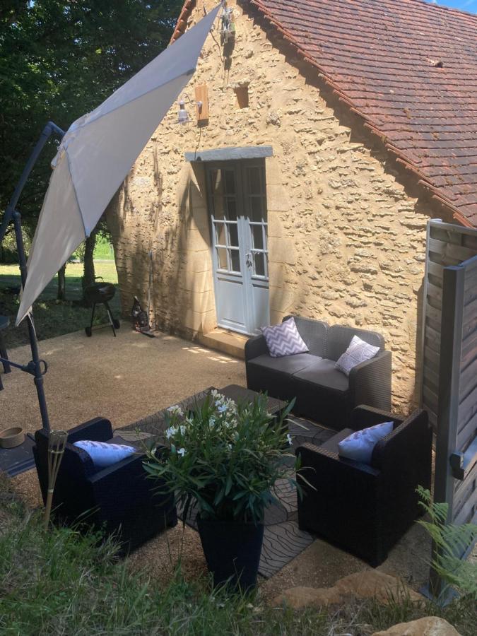 Villa Logis Des 4 Fees Et Son Bain Nordique Sainte-Nathalène Exterior foto